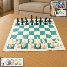 Deluxe Small Chess Set 