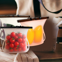 Eco-Friendly Food Storage: Reusable Silicone Bags (3-Pack) - Leakproof & Safe